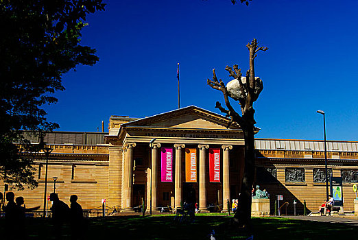 悉尼-皇家植物园-新南威尔士州立美术馆