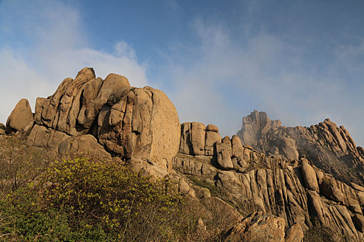 海岸山