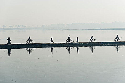 骑车,行人,河,坝,早晨,北方邦,印度,亚洲