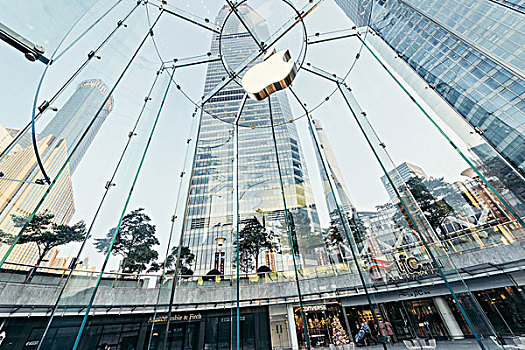 上海外滩玻璃建筑