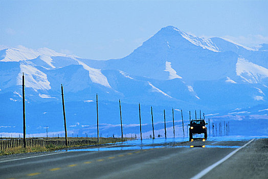 吉普车,道路,山峦,背景,艾伯塔省,落基山脉,加拿大