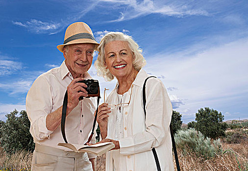 老年,夫妻,探索,风景,相机