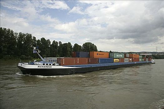 集装箱船,莱茵河,莱茵兰普法尔茨州,德国,欧洲
