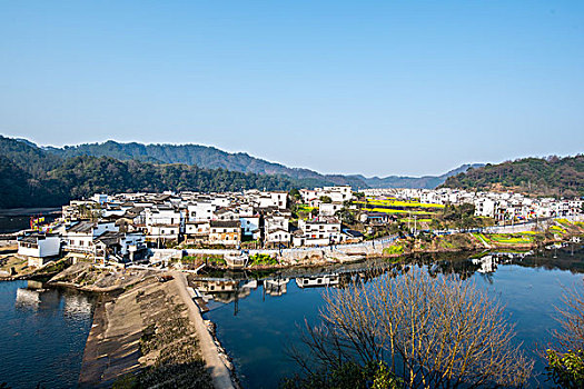 鄉村建筑群