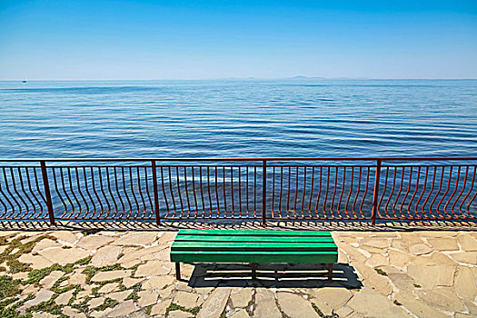 空,绿色,木制长椅,站立,海岸,夏天