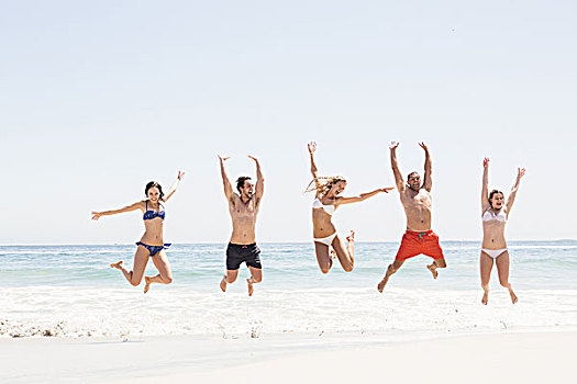 高兴,朋友,跳跃,海滩,晴天