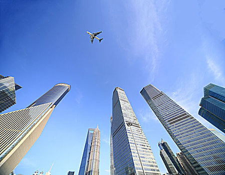 上海cbd高空飞机