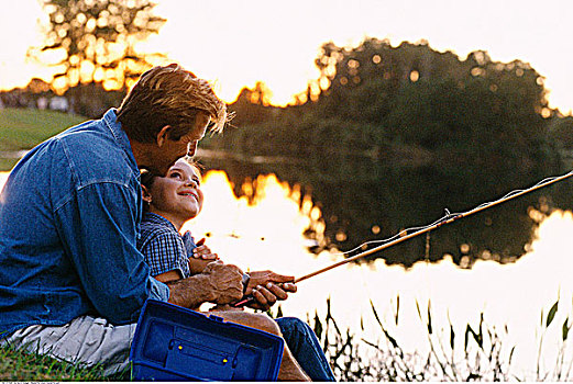 父亲,女儿,钓鱼