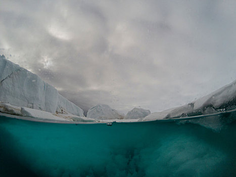 冰山,上方,水下视角,斯瓦尔巴特群岛,挪威