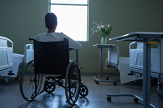 病人,向窗外看,坐,轮椅,医院