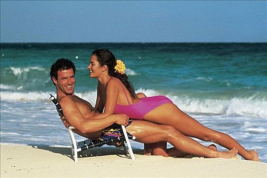 伴侣,男人,女人,相爱,海滩,海洋,夏天,假日,度假,椅子,笑