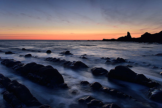 石头,海中,岩石海岸,晚上,亮光,日落,大西洋海岸,码头,德文郡,英国,欧洲