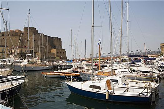 帆船,停靠,港口,城堡,背景,那不勒斯湾,那不勒斯,那不勒斯省,坎帕尼亚区,意大利