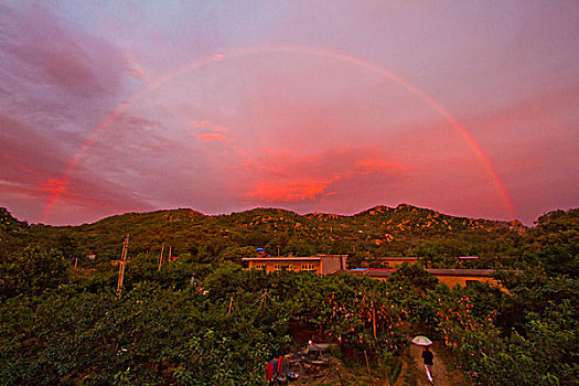 天空,晚霞,雨后,清新,山区,自然,晴天,明亮,神秘,干净,素材