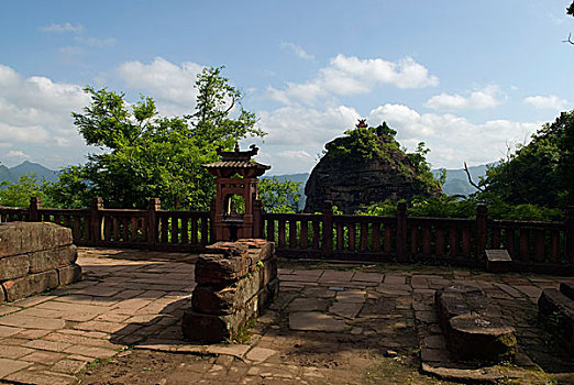 齐云山太素宫门外