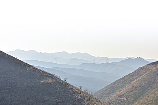 层叠的山峦