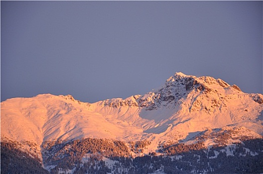 雪山