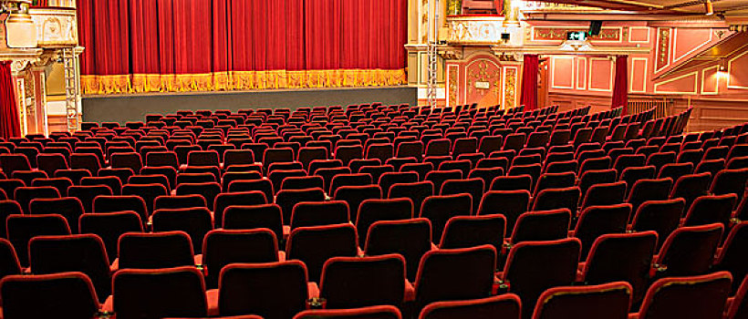 空椅子,剧院