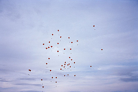 红色,心形,气球,漂浮,空中