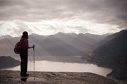 女人,远足,首领,不列颠哥伦比亚省,加拿大