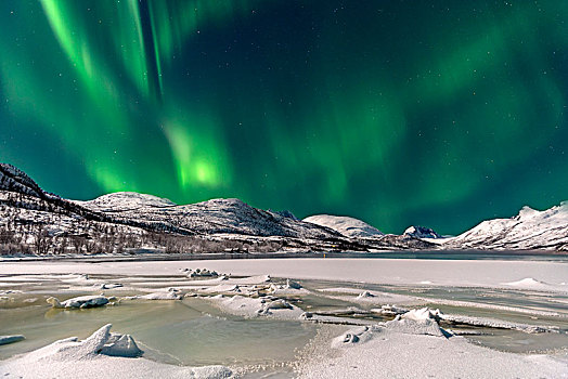 冰雪景观,北极光,伯特恩哈姆,挪威,欧洲