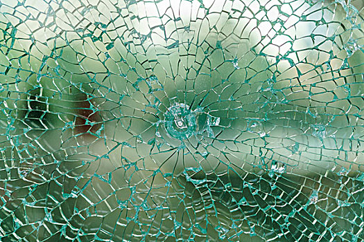 玻璃破碎