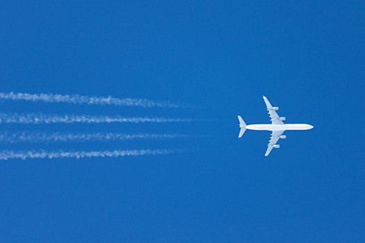 飞机,飞行云,清晰,蓝天