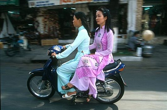 越南,胡志明市,女人,摩托车