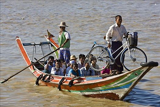 缅甸,仰光,渡船,穿过,河,首都