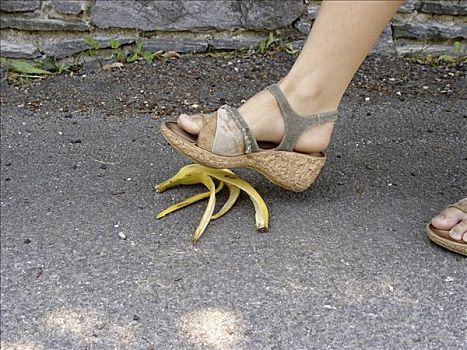 香蕉皮,途中,象征,滑