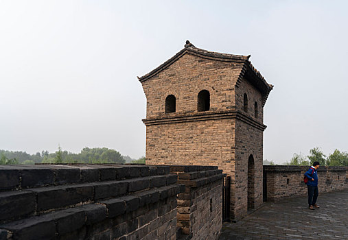 平遥古城城墙上的瞭望台