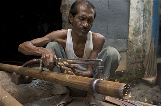 印度,钢铁工人,工作,欧洲,室外,电脑,控制,机器,只有,稳固,手,切,手电筒,西孟加拉