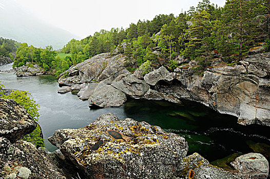 河,多夫勒国家公园,挪威,斯堪的纳维亚,欧洲