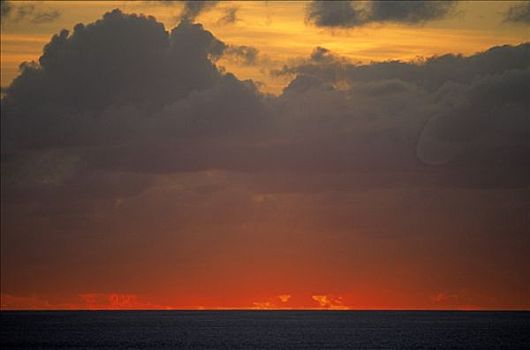 日落,上方,水,波拉岛,社会群岛,法属玻利尼西亚
