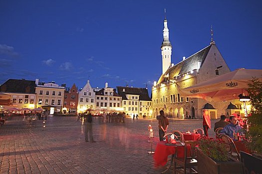 爱沙尼亚,塔林,露天咖啡,市政厅,黄昏,背景
