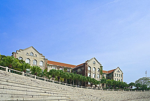 厦门大学