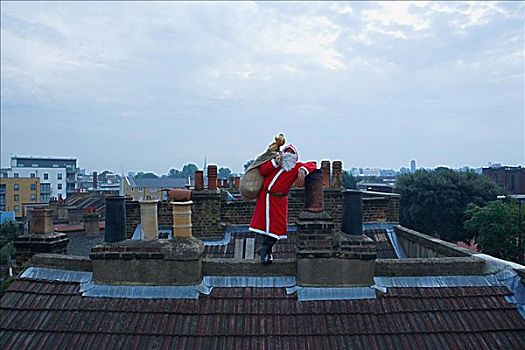 圣诞老人,站立,屋顶
