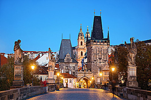 查理大桥,布拉格,捷克共和国,夜晚