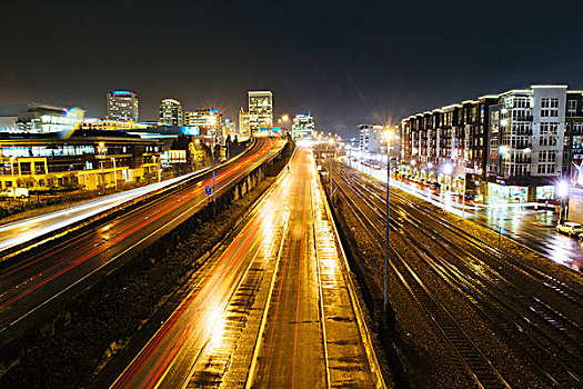 城市,高架橋,靠近,軌道,夜晚,塔科馬,華盛頓,美國