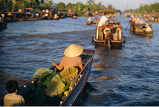 人,河船,越南