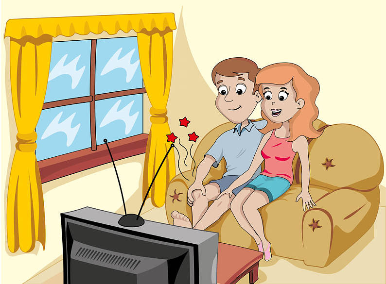 坐,夫妇,沙发,客厅,看,看电视_高清图片_全景视觉