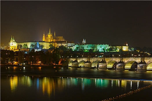 布拉格城堡,查理大桥,夜晚,捷克共和国