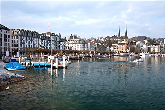 湖,瑞士