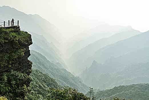 游客,向外看,岩石构造,贵州,中国