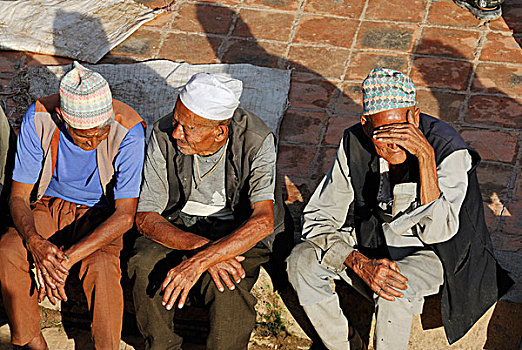 男人,坐,传统,头饰,巴克塔普尔,加德满都山谷,尼泊尔,亚洲