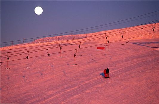 法国,伊泽尔省,滑雪胜地,满月,上面,山