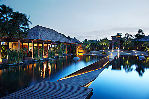 别墅,努沙杜瓦,巴厘岛,外景,游泳池