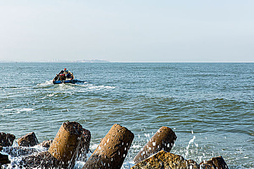 海滩大海