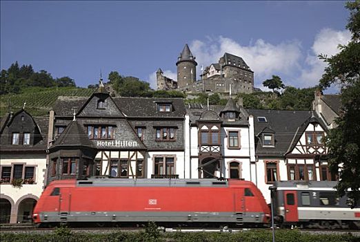 列车,巴哈拉赫,莱茵兰普法尔茨州,德国,欧洲