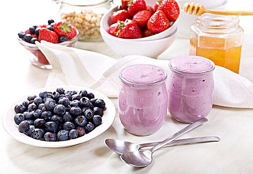 早餐,蓝莓,酸奶,新鲜水果